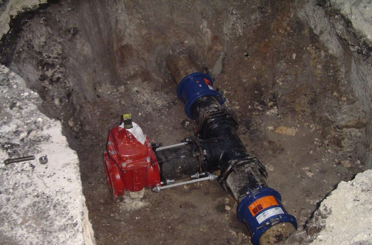 Underground water pump